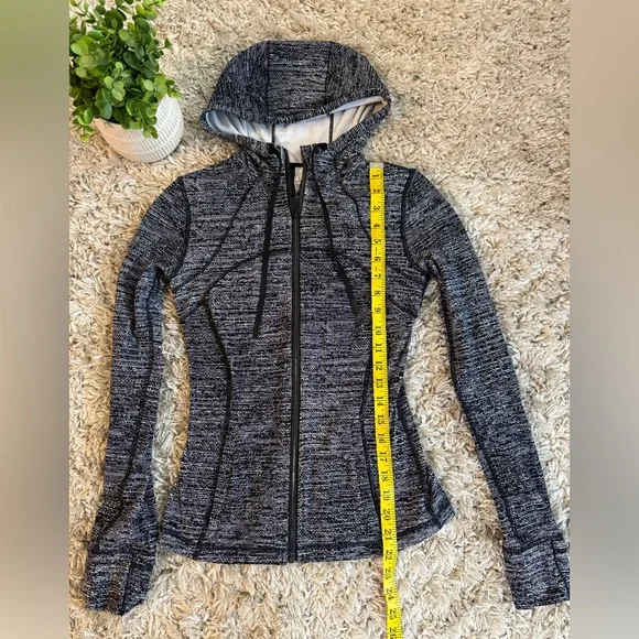 Lululemon Hooded Define Jacket Nulu in Twillines Black and White - Picture 6 of 15